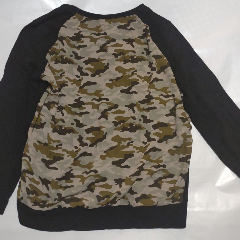 Black with Camo Back Long Sleeve Women's Shirt - Picture 2 of 3